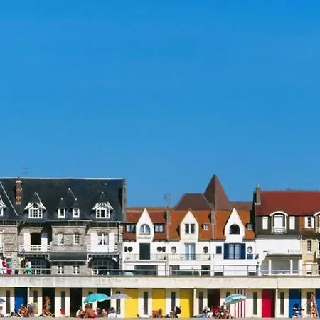 Villa Touquettoise: Beachside Historic Retreat With Garden *